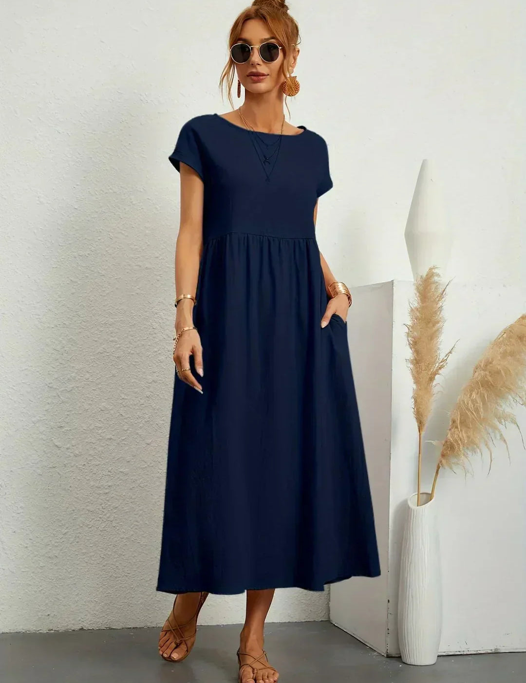 Gabriela - Vestido Elegante Midi Fluído Intemporal