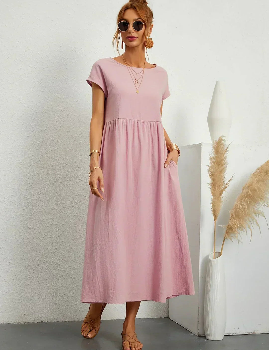 Gabriela - Vestido Elegante Midi Fluído Intemporal